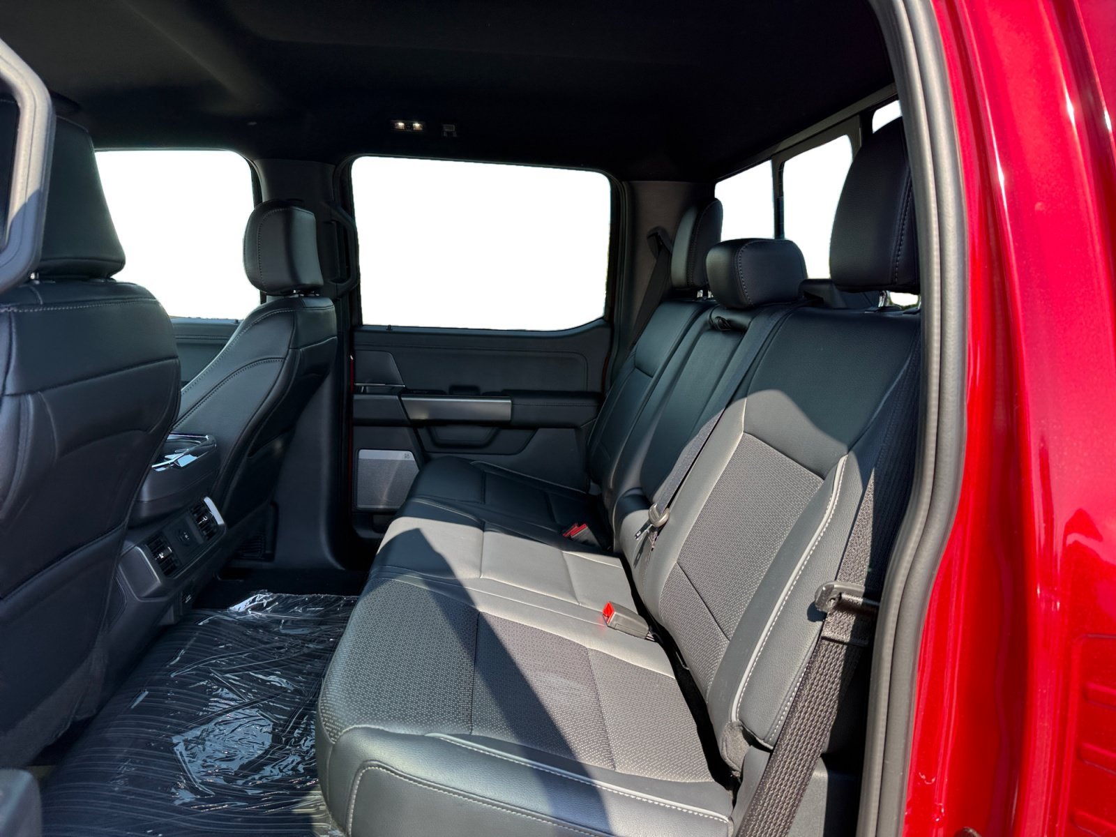 New 2026 Ruby Red Metallic Tinted Clearcoat Ford Lariat® image 16