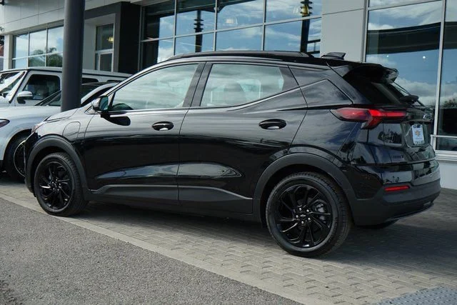 New 2027 Mosaic Black Metallic Chevrolet RS image 6