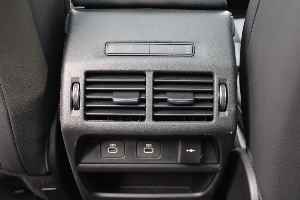 2025 Land Rover Discovery Sport S - Photo 32