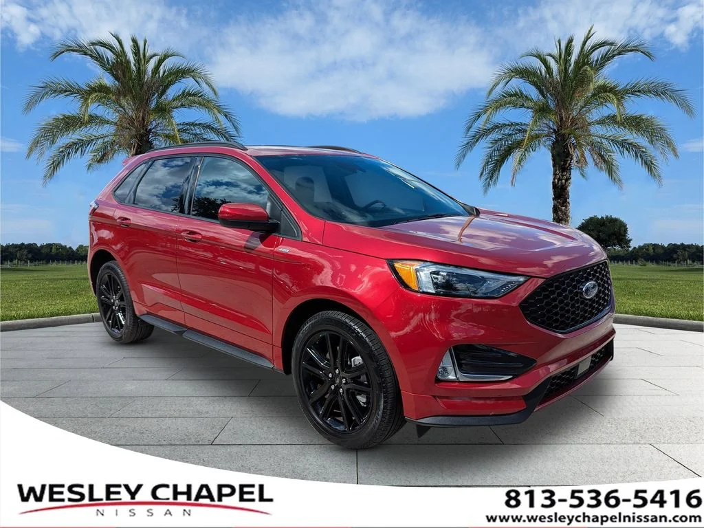 2024 Ford Edge ST-Line AWD's photo