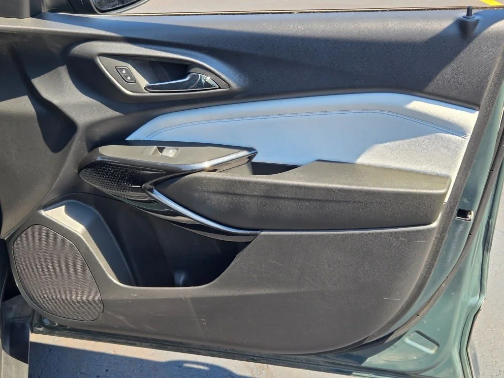 Used 2025 Cypress Gray Chevrolet LT image 6