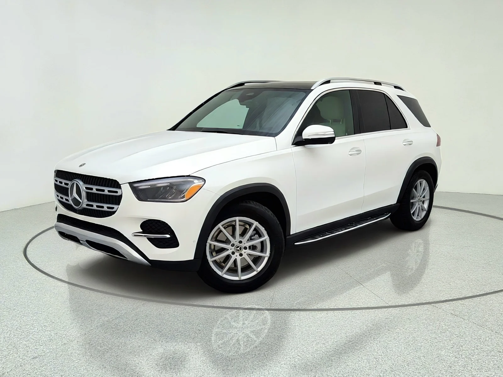Certified Used 2026 Polar White Mercedes-Benz GLE 350 image 1