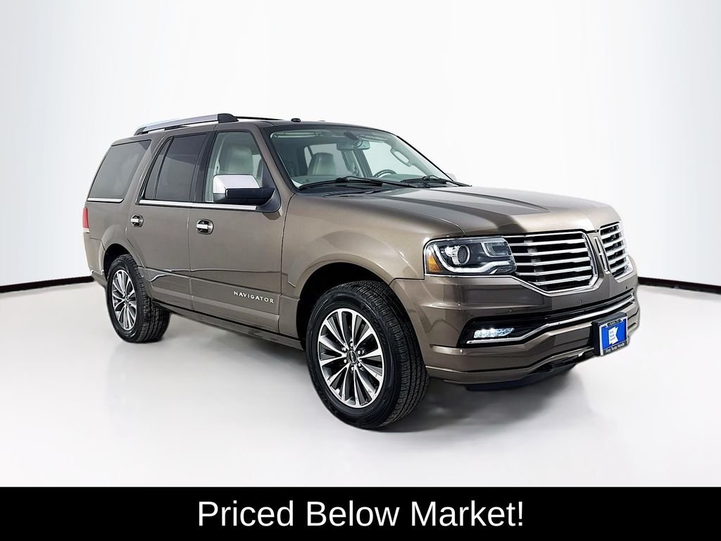 2017 Lincoln Navigator Select's photo