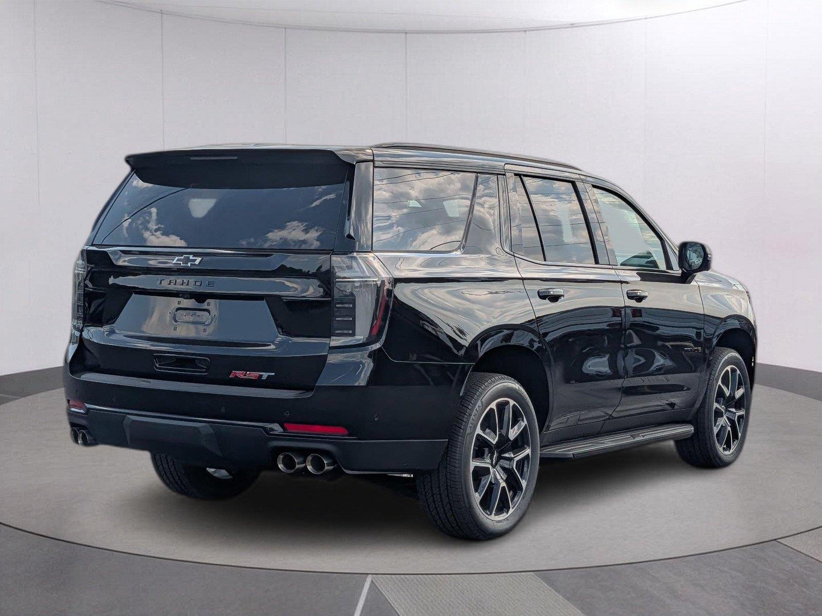 2026 Chevrolet Tahoe RST - Photo 5