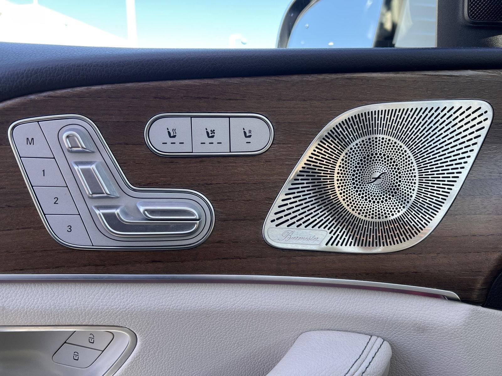 Used 2024  Mercedes-Benz  image 17