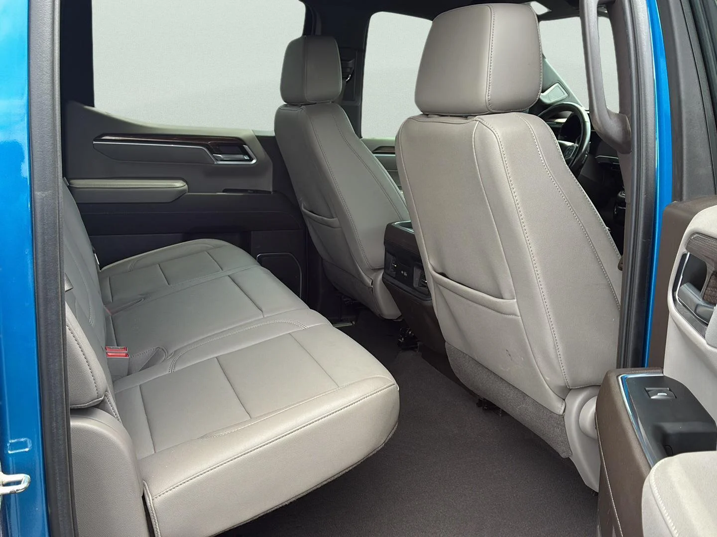 Used 2023 Glacier Blue Metallic Chevrolet RST image 11