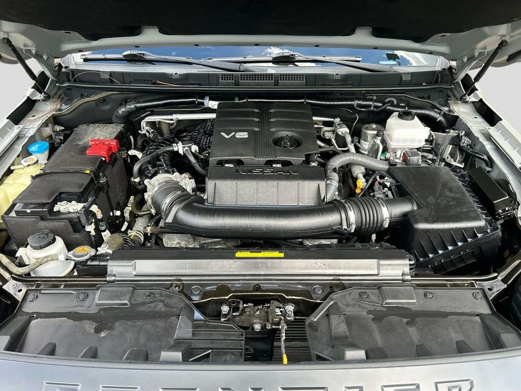 Used 2023  Nissan PRO-4X image 31