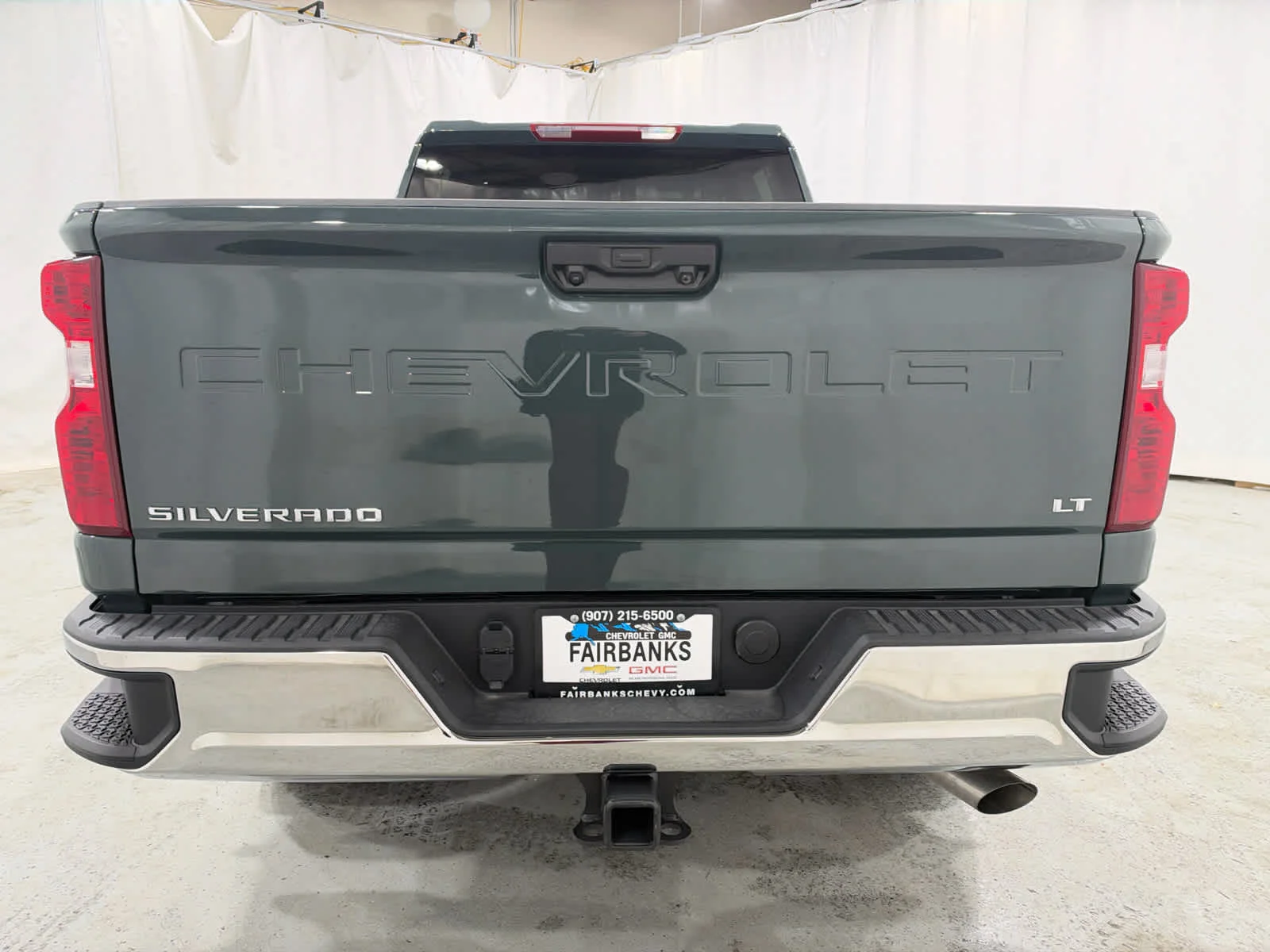 Used 2026 Cypress Gray Chevrolet LT image 4