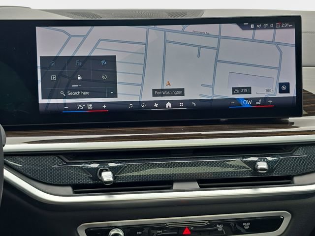 Used 2025 Green BMW xDrive40i image 26
