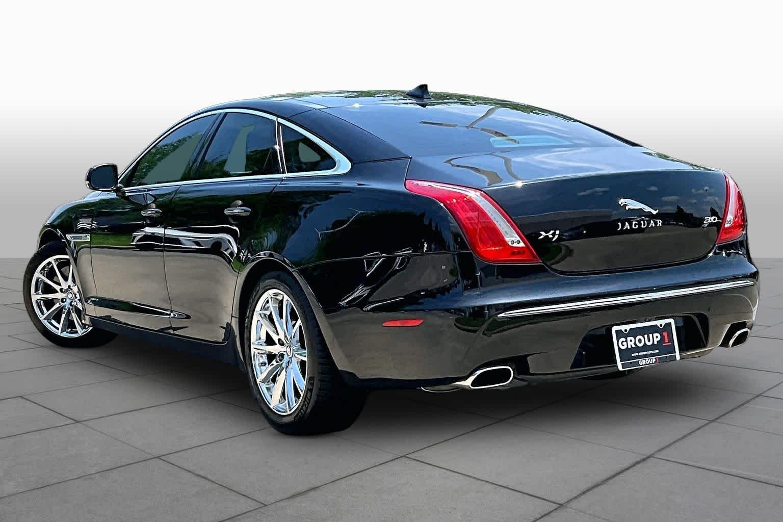 Used 2013 Ultimate Black Jaguar  image 11