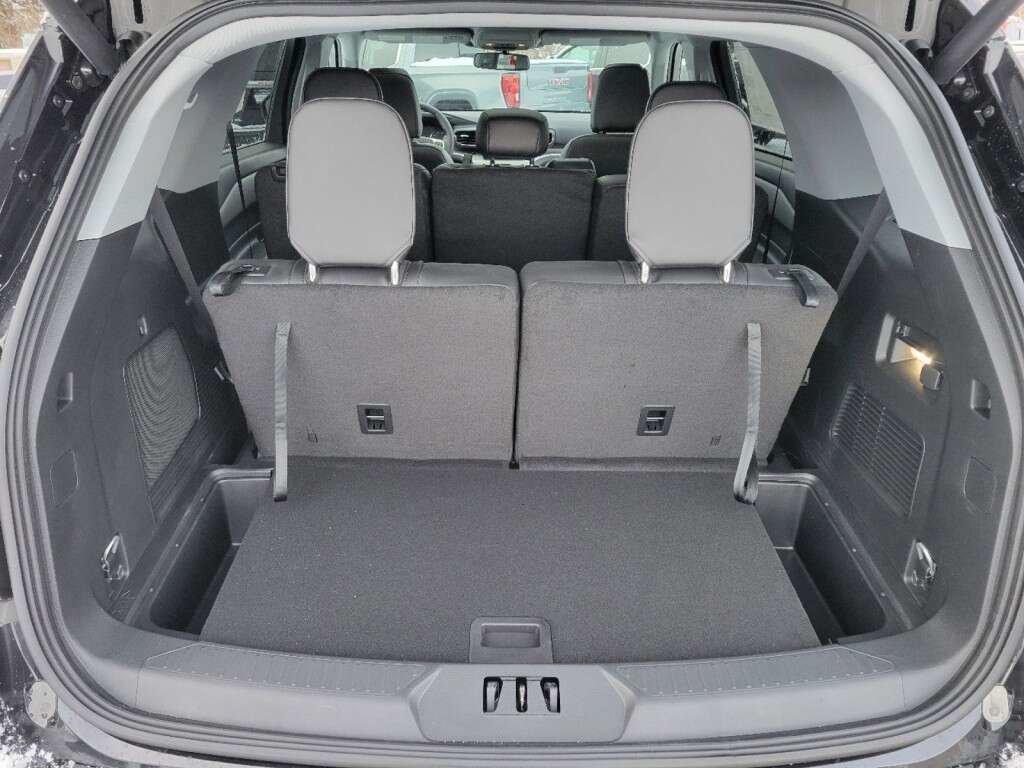 Used 2023 Black Metallic Ford XLT image 22