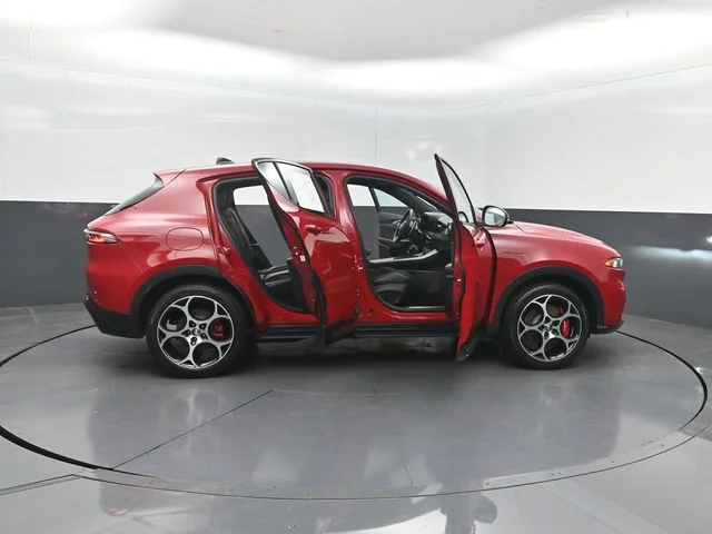 Used 2024 Red Alfa Romeo Veloce image 36