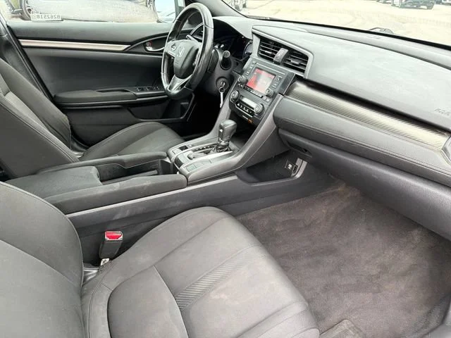 2018 Honda Civic Hatchback Sport - Photo 25