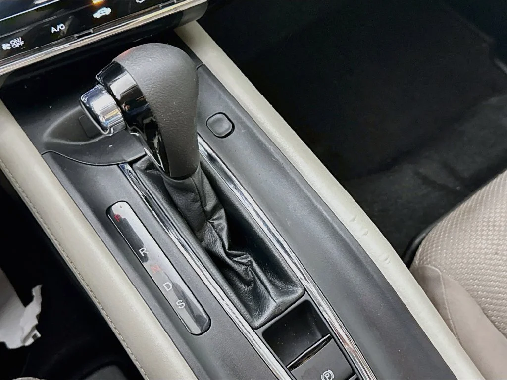 Used 2016 Silver Honda EX image 20