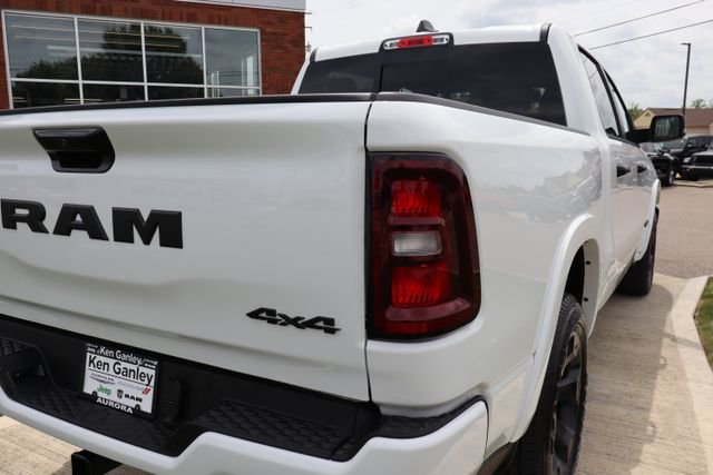 New 2026 Bright White Clear-Coat Exterior Paint RAM Big Horn image 39