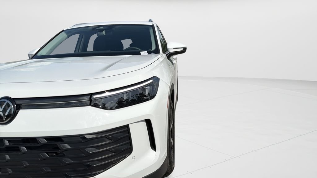 New 2026 Pure White Volkswagen 2.0T SE image 34