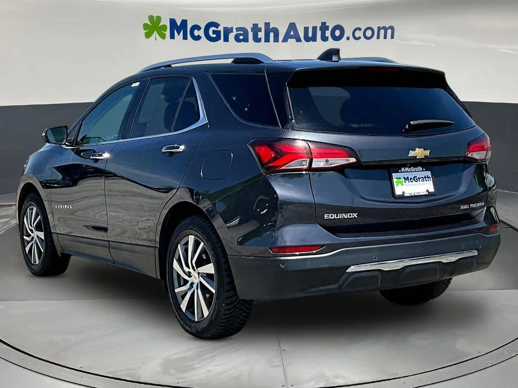 Used 2022 Gray Chevrolet Premier image 5