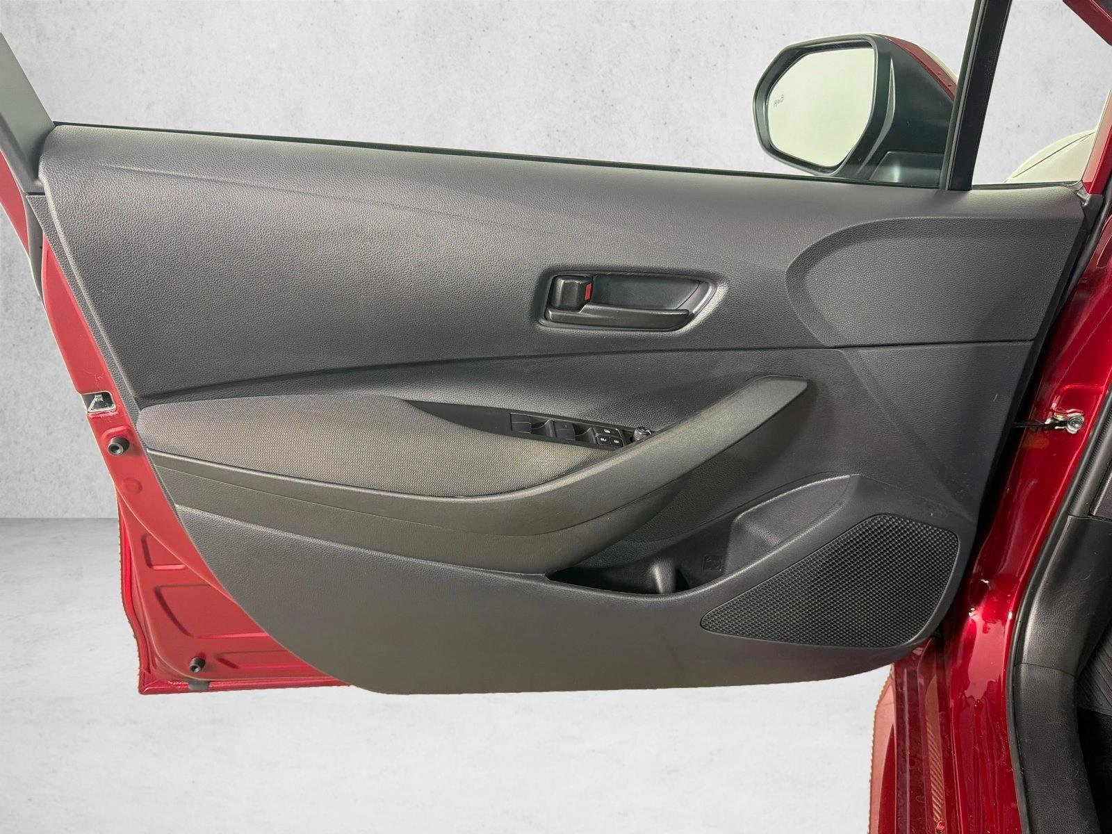 Used 2025 Ruby Flare Pearl [ Toyota LE image 10