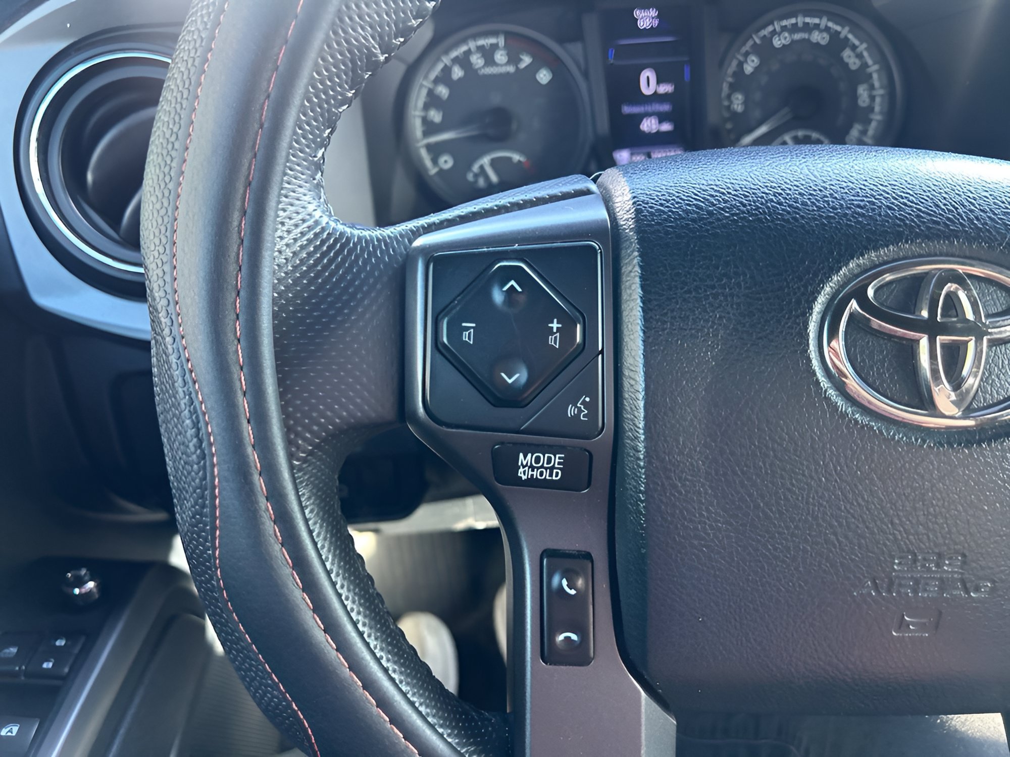 Used 2018 Super White Toyota TRD Sport image 22