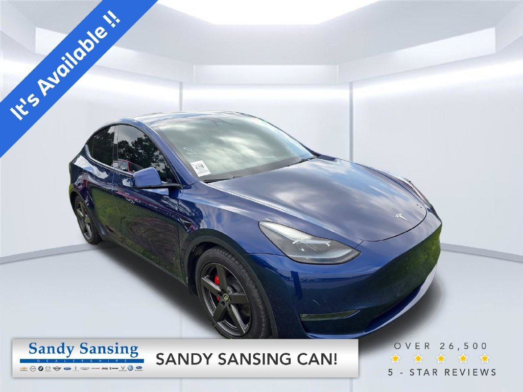 Used 2022 White Tesla Performance image 1