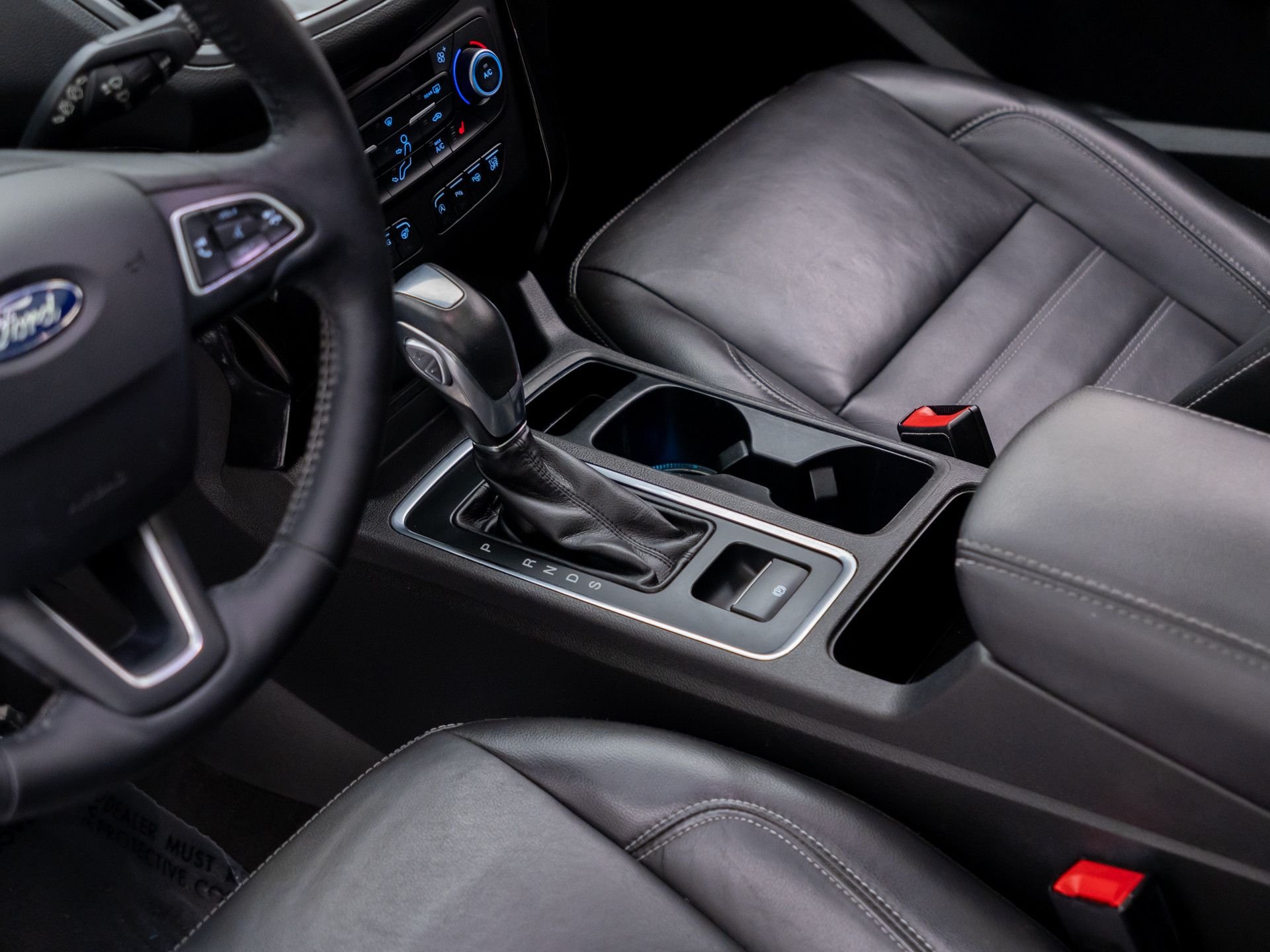 Used 2018 Blue Ford Titanium image 13