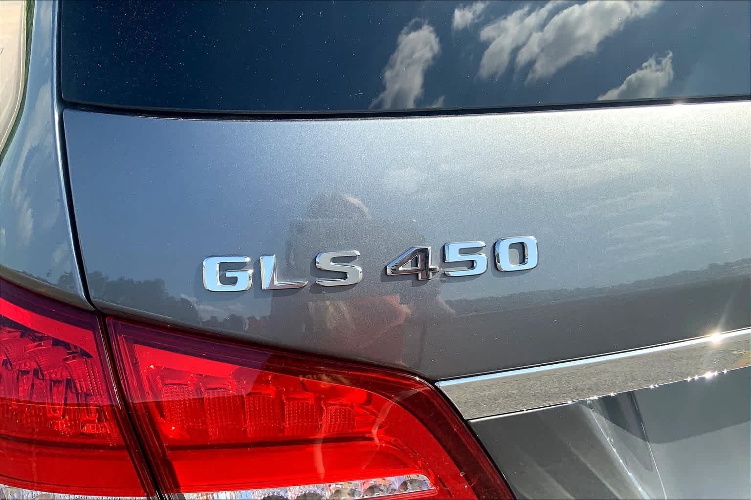 Used 2018 Selenite Grey Metallic Mercedes-Benz GLS 450 image 10