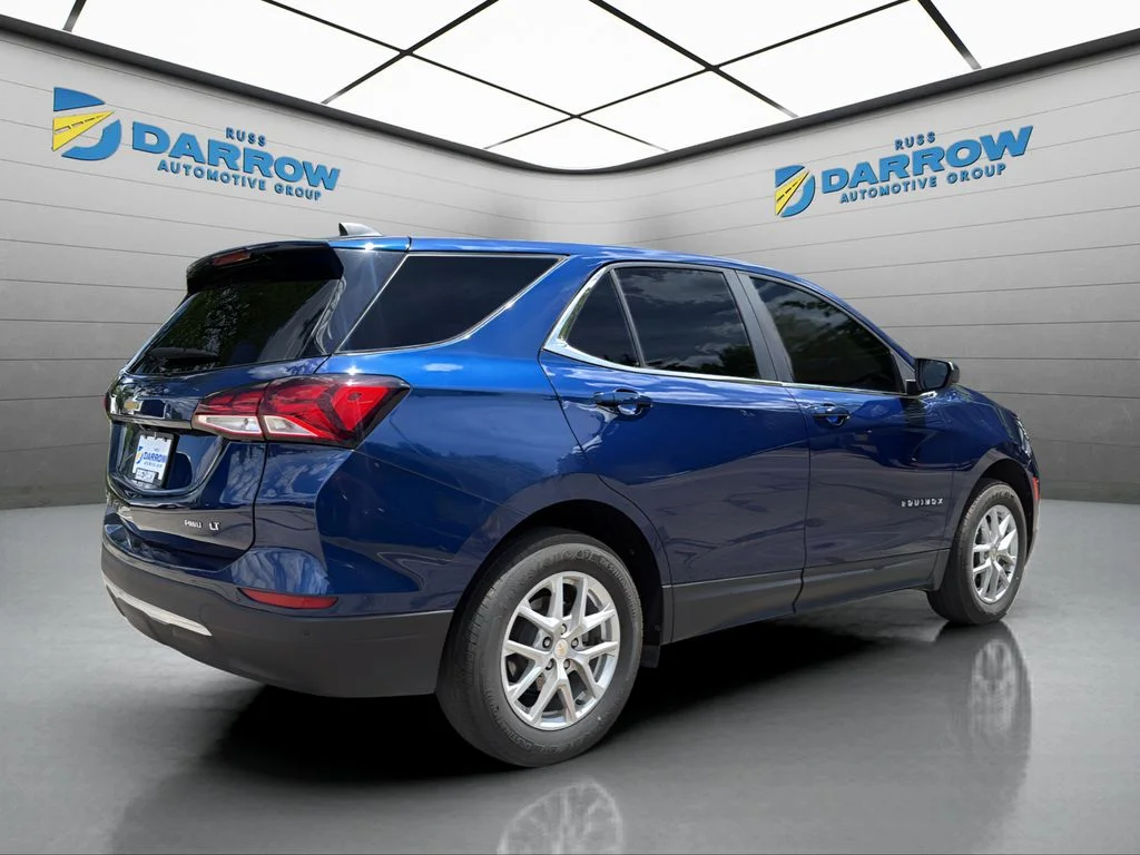 Used 2023 Blue Chevrolet LT image 5