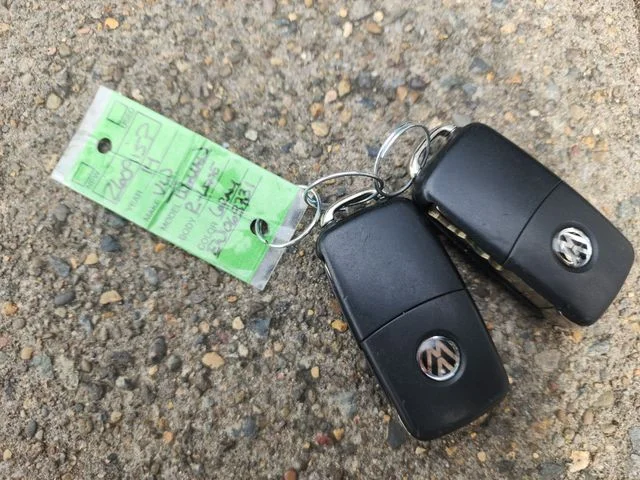 Used 2014 Gray Volkswagen R-Line image 32