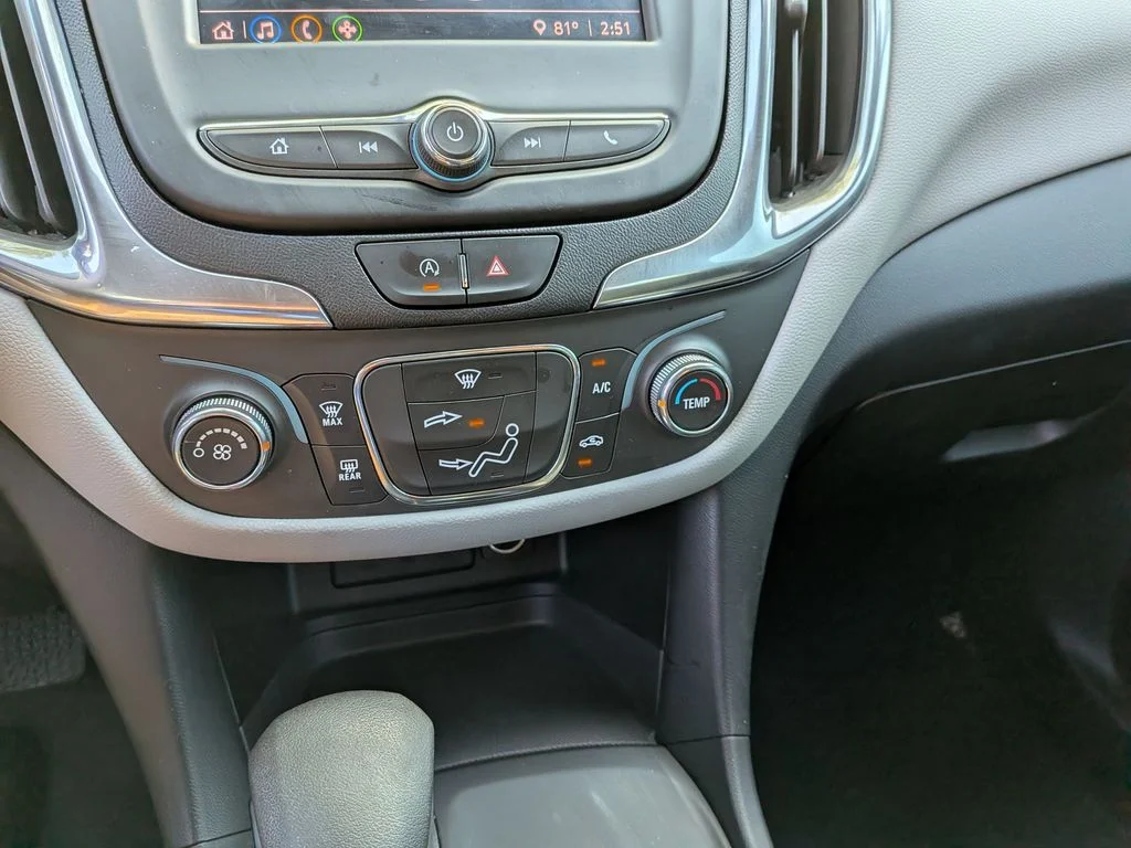 Used 2022 Black Chevrolet LS image 7
