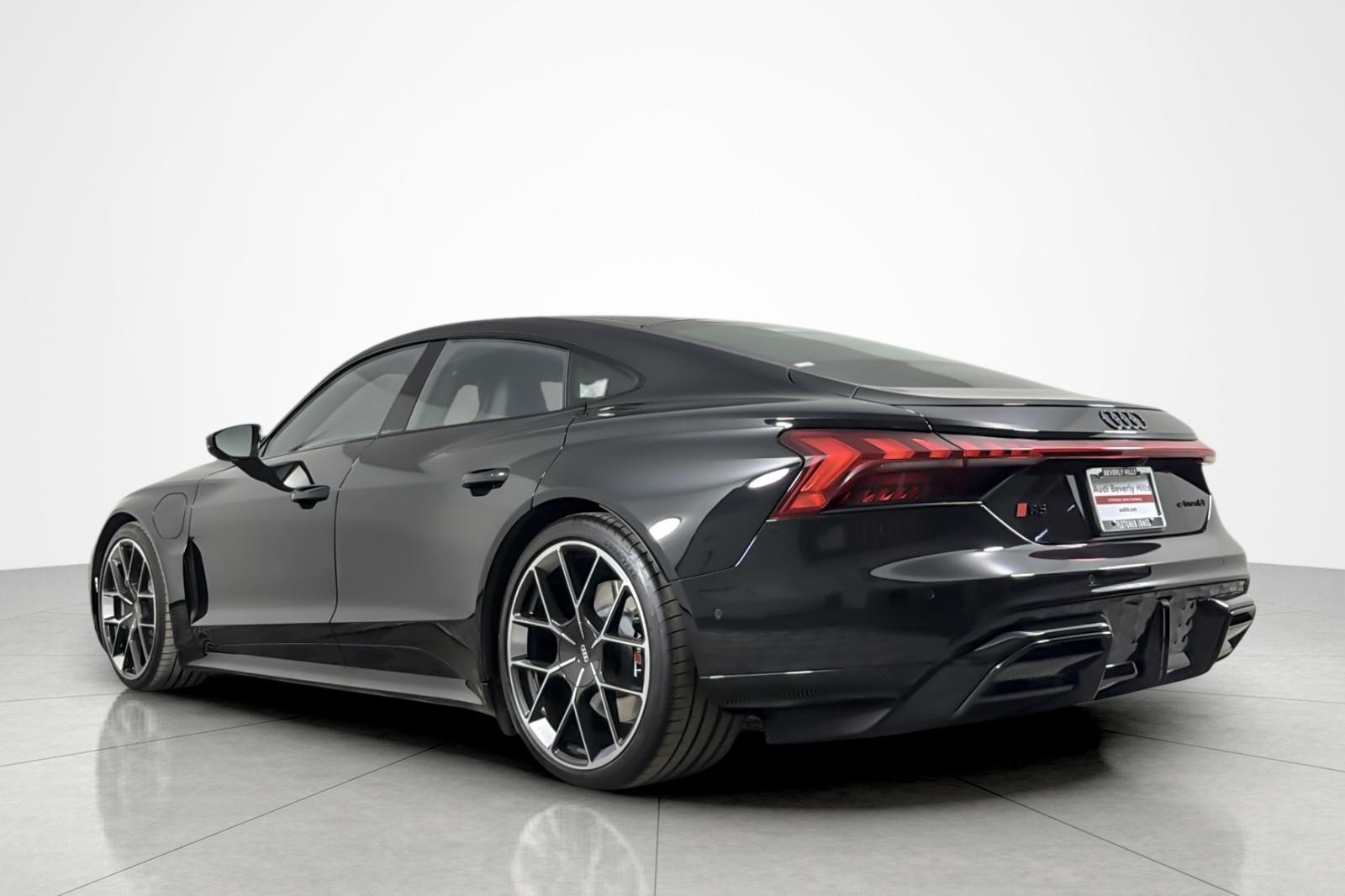 Used 2025 Mythos Black Metallic Audi performance quattro image 3