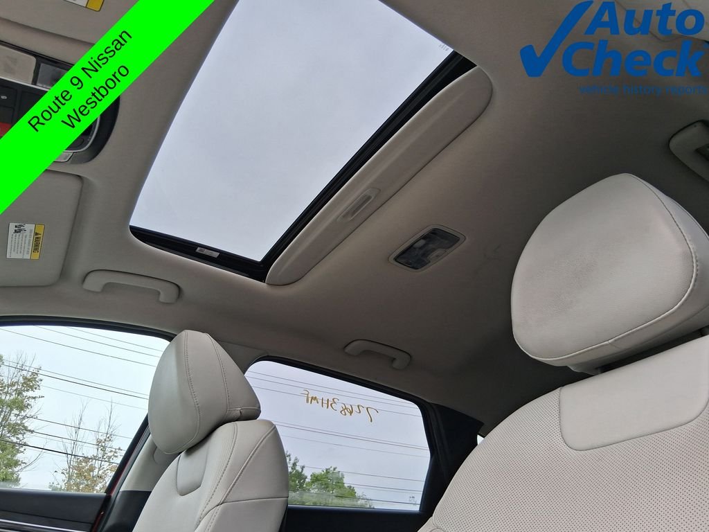 Used 2023 Red Hyundai SEL image 25