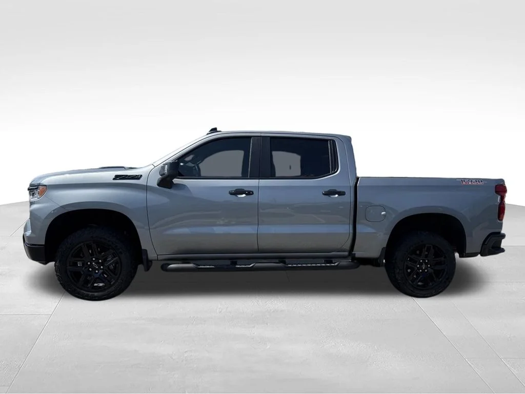 Used 2026 Gray Chevrolet LT Trail Boss image 2