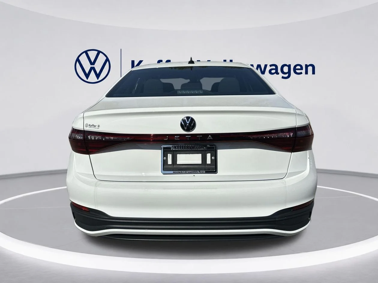 New 2026 White Volkswagen 1.5T Sport image 4