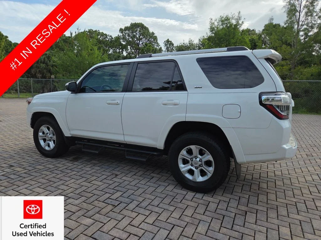 Used 2023 White Toyota SR5 image 9