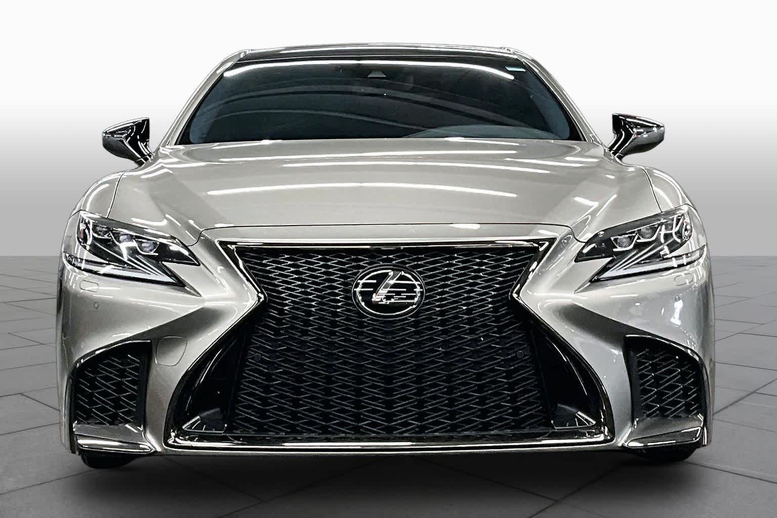 Pre-Owned 2018 Lexus LS 500