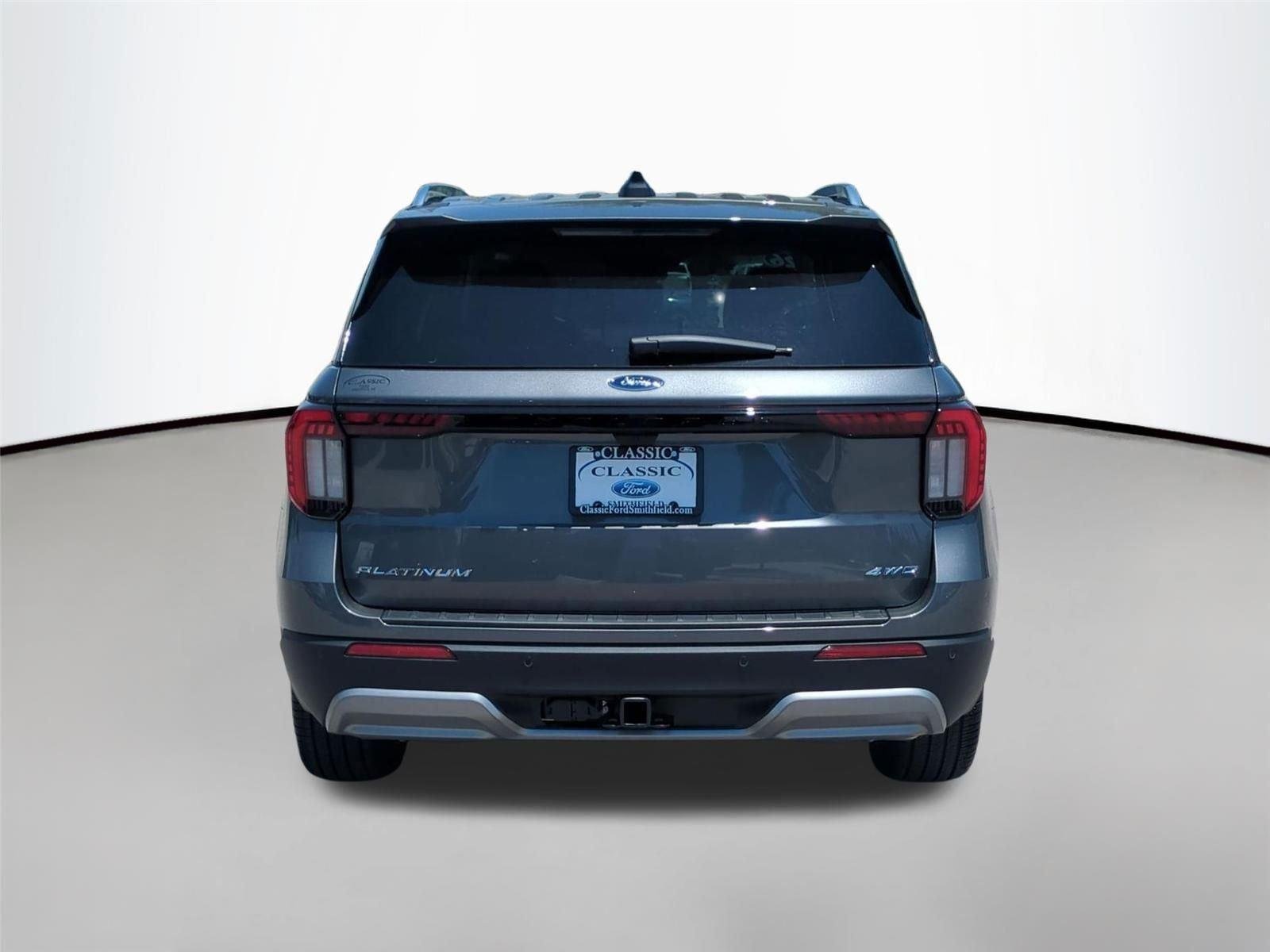 New 2026 Carbonized Gray Metallic Ford Platinum™ image 4