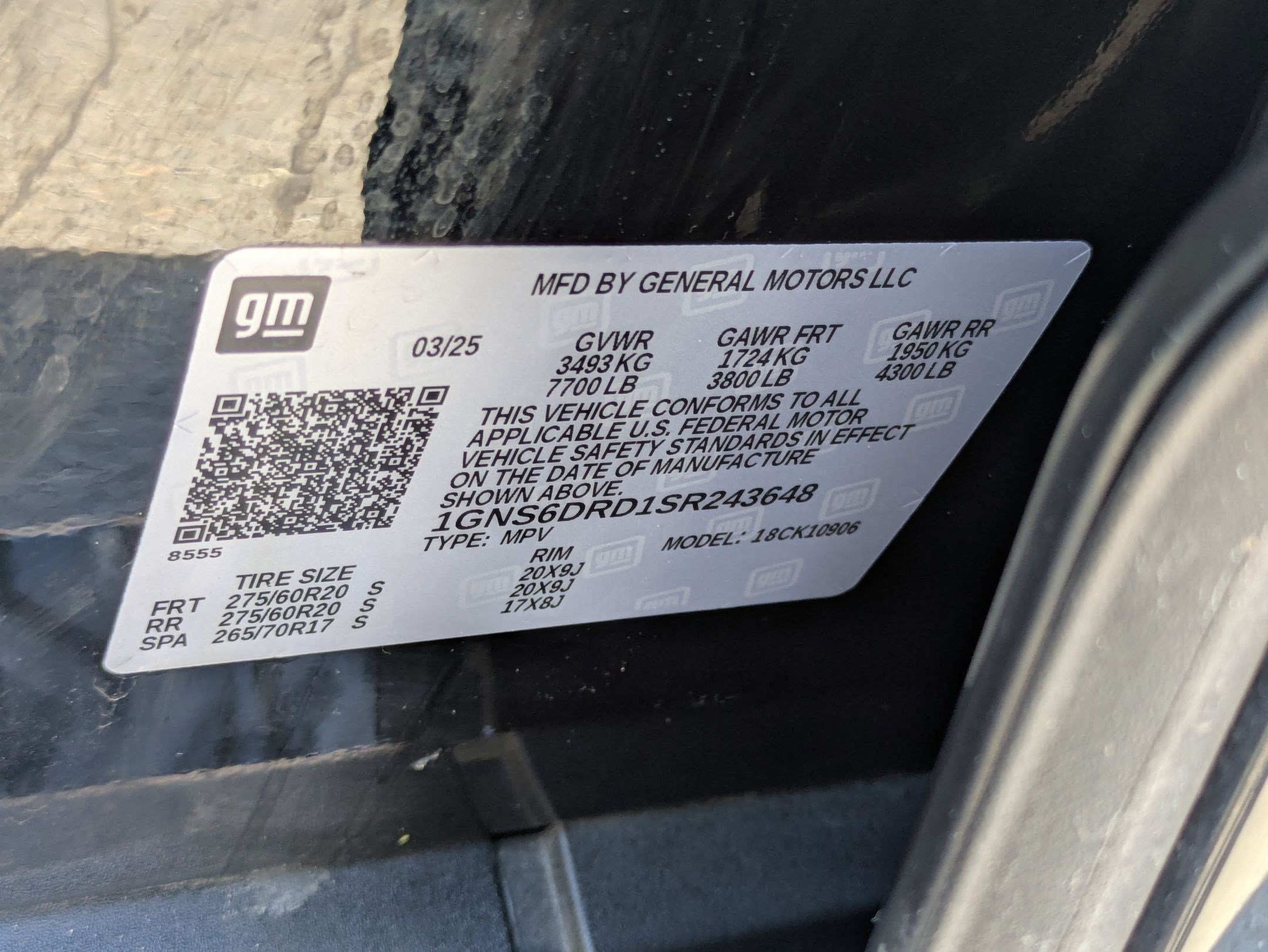 Used 2025 Black Chevrolet Z71 image 35