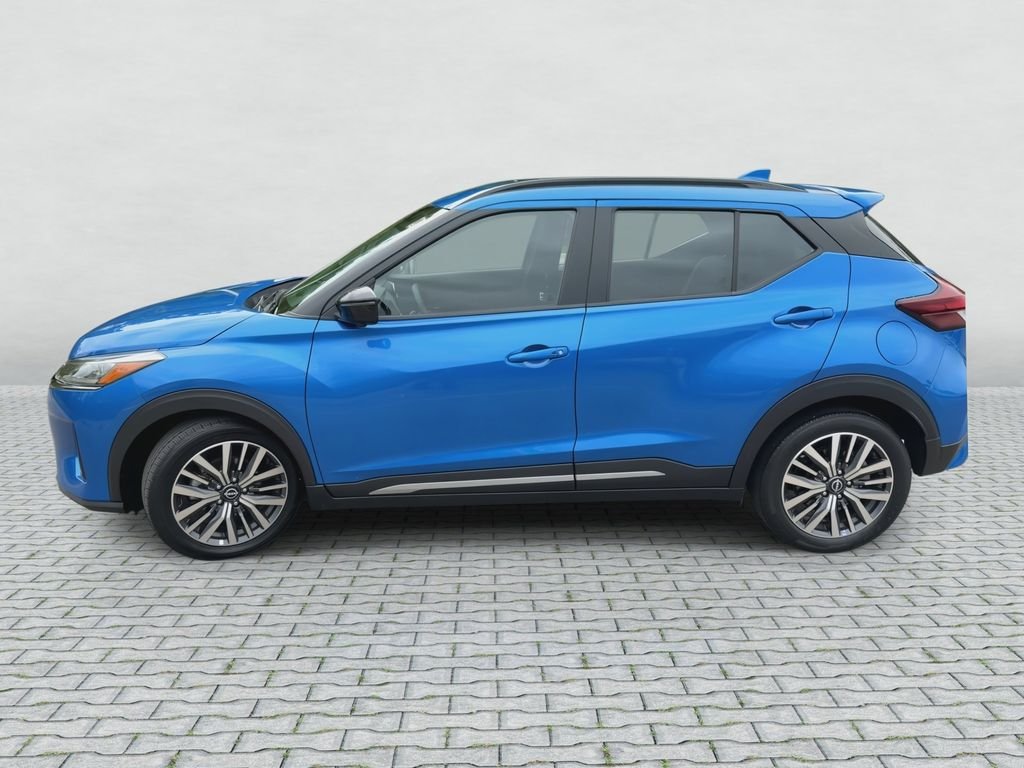 Certified Used 2024 Electric Blue Metallic Nissan SR image 5