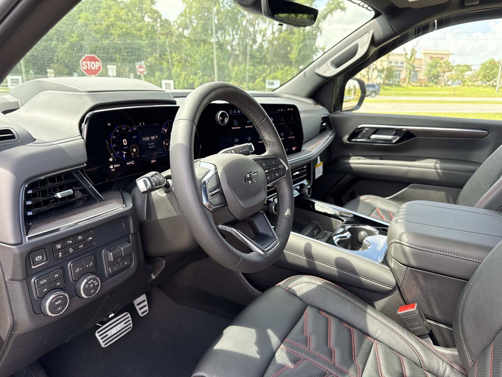 2026 Chevrolet Tahoe Z71 - Photo 23