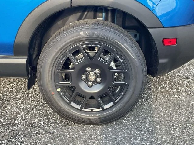 New 2026 Velocity Blue Metallic Ford Big Bend® image 6