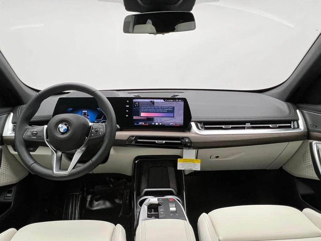 Used 2026 Storm Bay Metallic BMW xDrive28i image 10