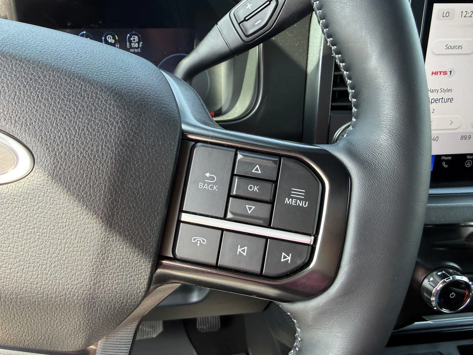New 2026 Star White Metallic Tri-Coat Ford F-250® Platinum® image 21