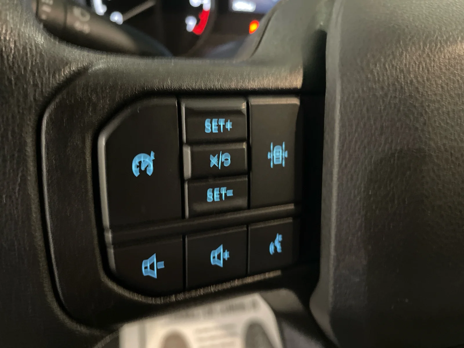 Used 2022 Oxford White Ford XLT image 14