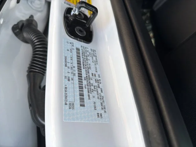 New 2026 Oxford White Ford XLT image 15