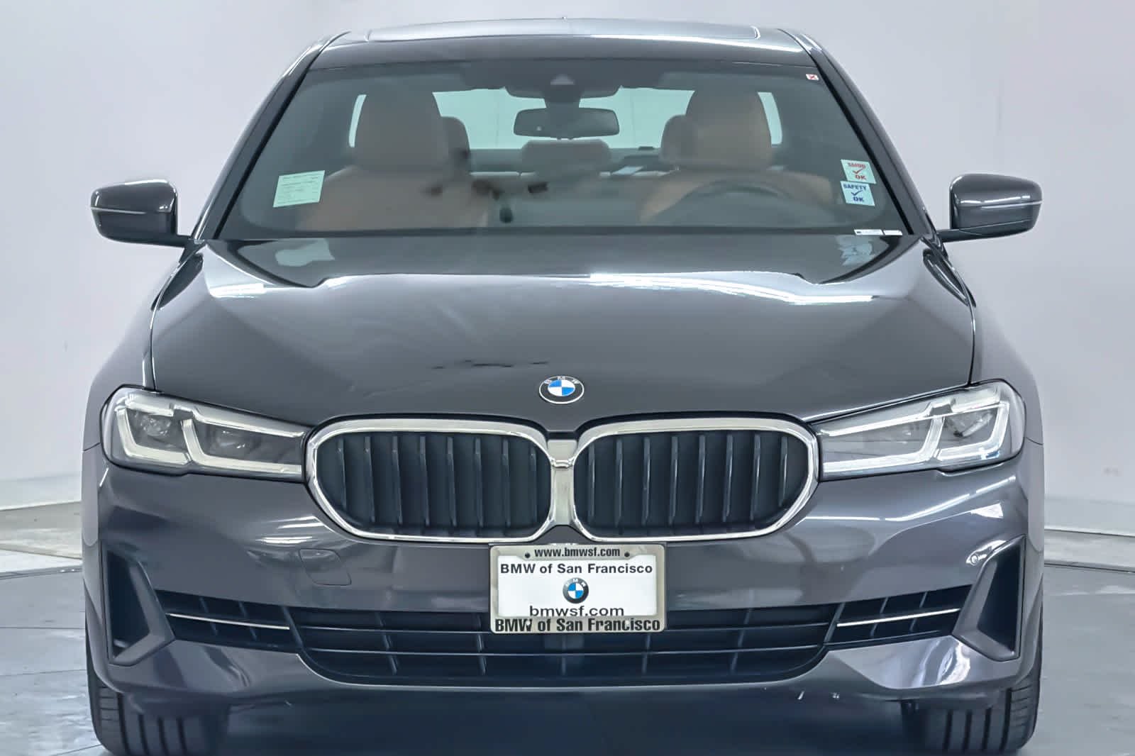Used 2023 Dark Graphite Metallic BMW 540i xDrive image 10