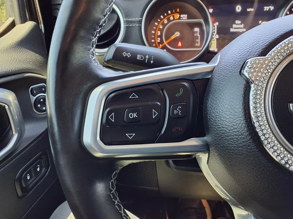 Used 2022 Black Jeep Unlimited Sahara image 14