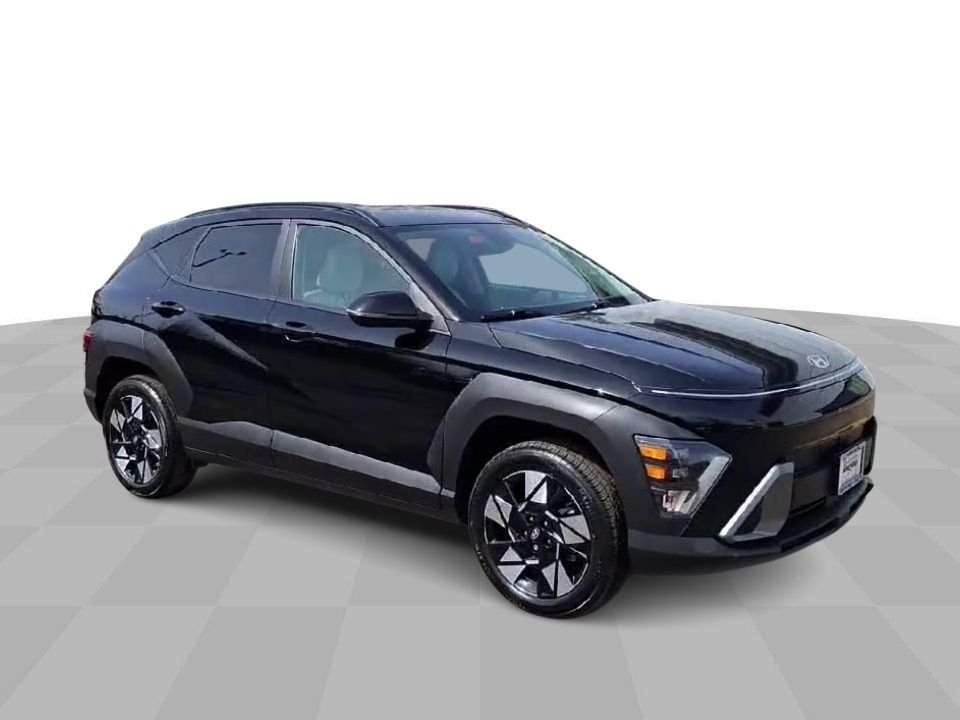 Used 2024 Black Hyundai SEL image 2