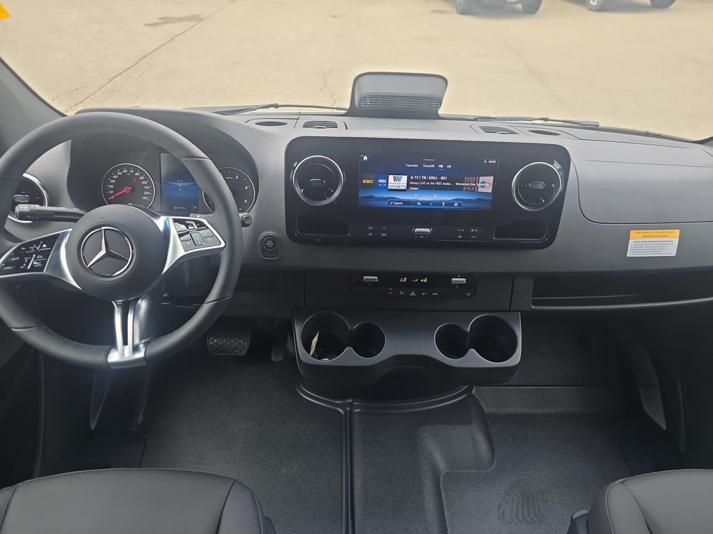 New 2026 Arctic White Mercedes-Benz Cargo 170 WB image 12