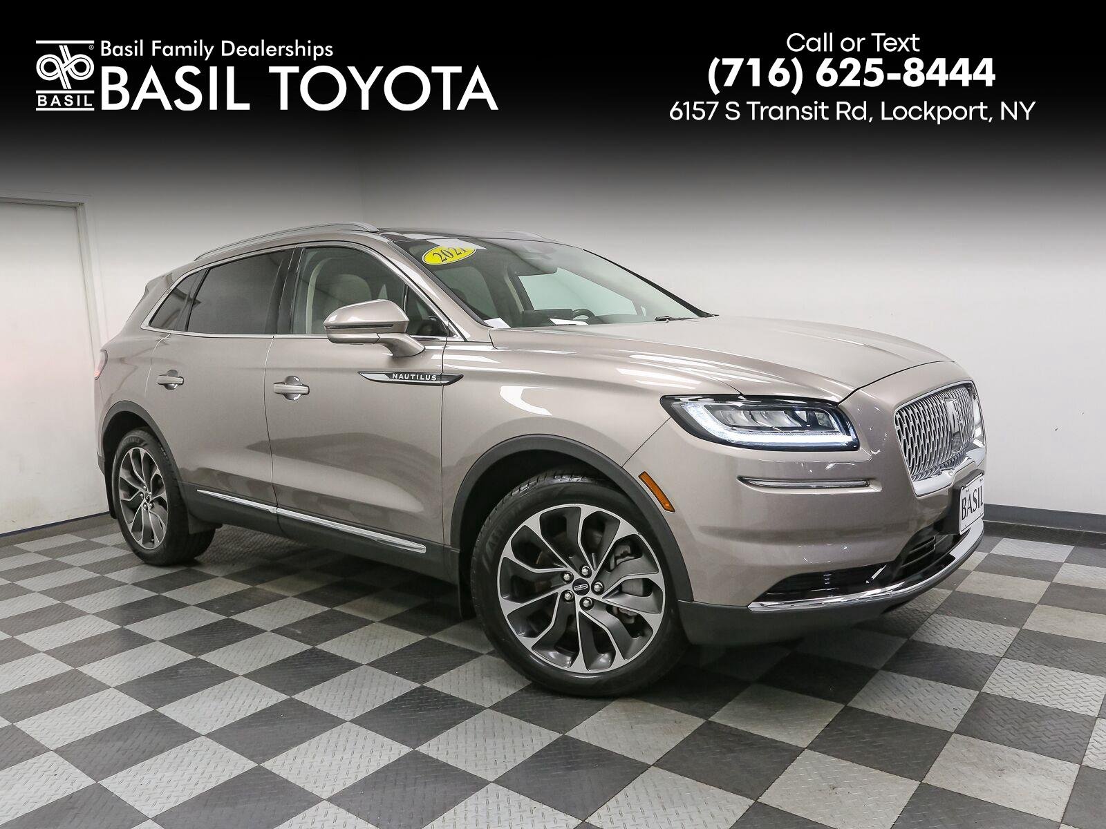 Used 2021 Iced Mocha Lincoln Reserve image 1
