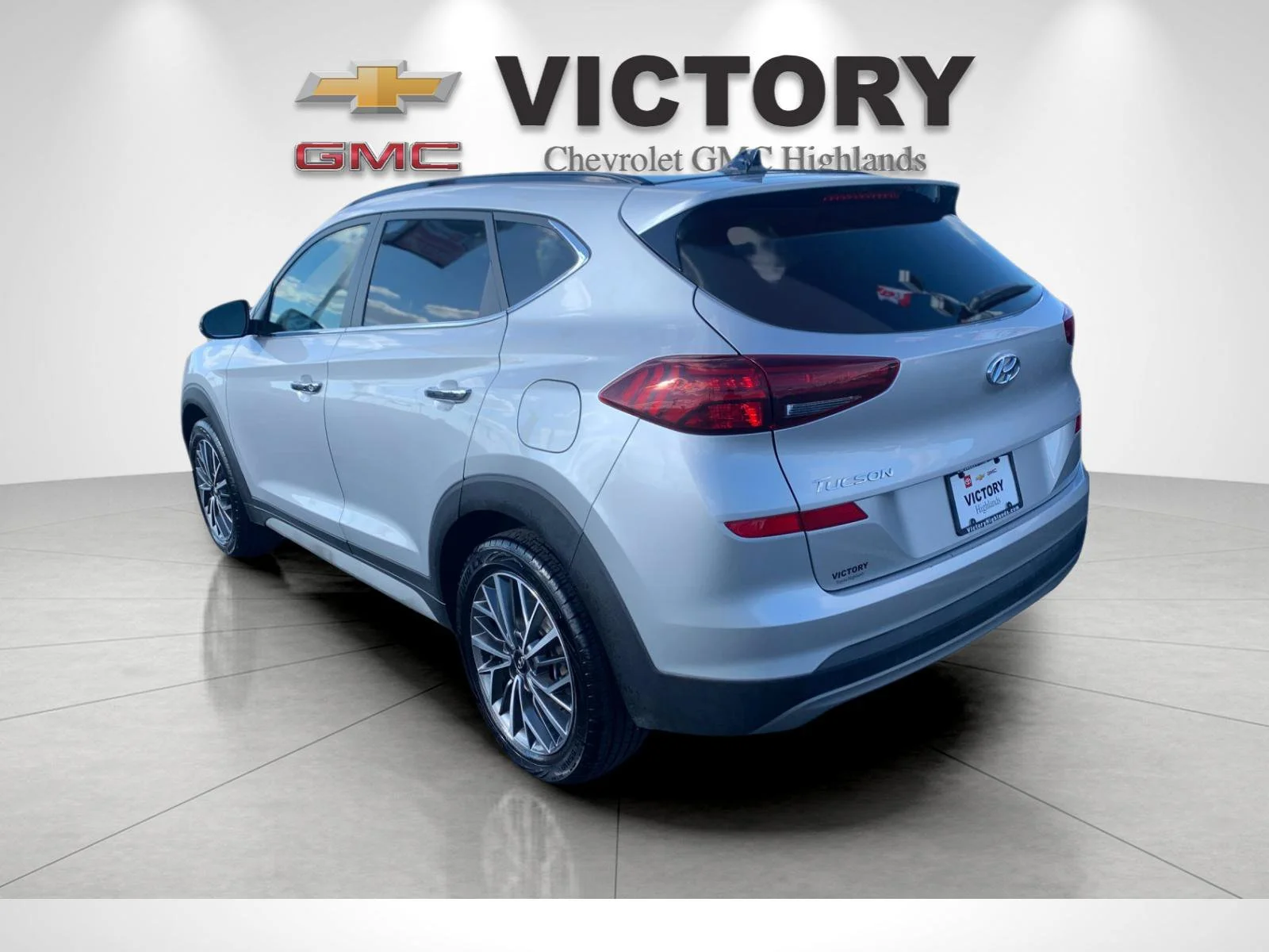Used 2019 Molten Silver Hyundai Ultimate image 5
